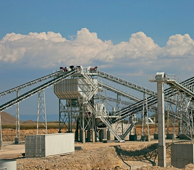 Why is the demand for organic fertilizer production machinery rising?